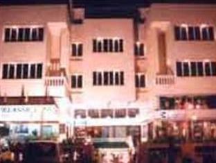 Hotel Klassic Gold Ахмедабад Экстерьер фото